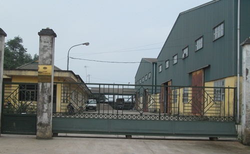  Địa điểm sản xuất mới của công ty TNHH SaSa nằm trong khuôn viên của Chi nhánh công ty in và văn hóa phẩm tại Hà Tây.