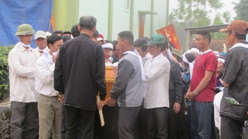 Trieu tap duoc si tiem thuoc gay chet nguoi hinh anh