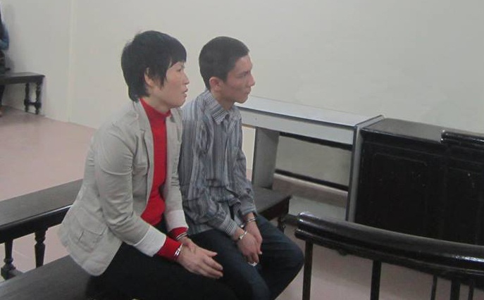 ‘Nu quai’ doi no thue cuong doat ca chu no hinh anh