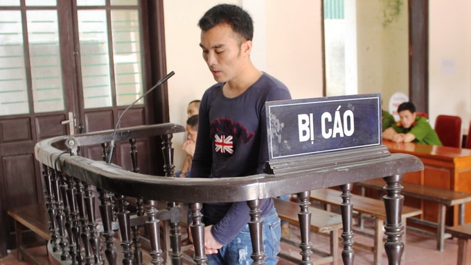 Cho thi hanh 2 an tiep tuc… gay 3 an hinh anh