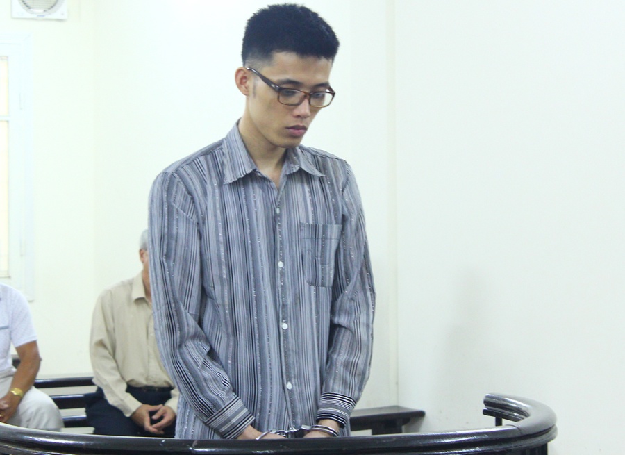 Bị cáo Nguyễn Phúc Hiểu lĩnh án chung thân về hành vi Vận chuyển trái phép chất ma túy.