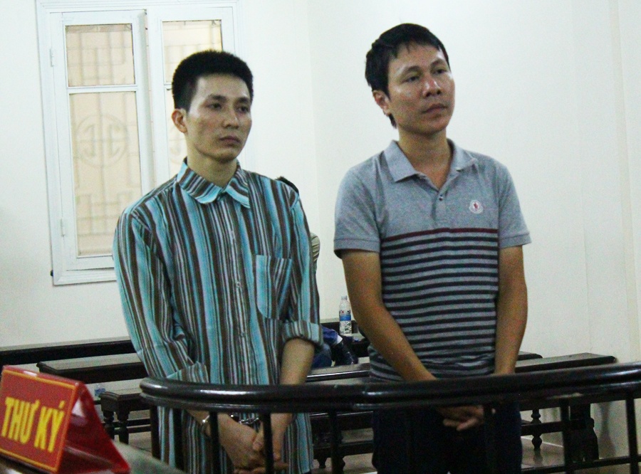 Bien tap vien truyen hinh buon xe tay ga trom cap hinh anh