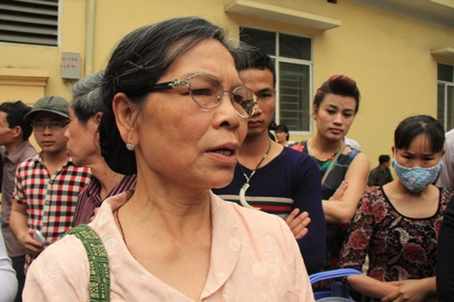 Me nan nhan vu tham my Cat Tuong keu cuu Chu tich nuoc hinh anh