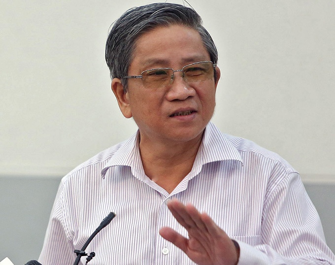 Vi sao dai bieu hoi thang, bo truong tra loi loanh quanh? hinh anh