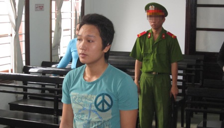 Anh re treo rao, rap tam ham hiep em vo hinh anh