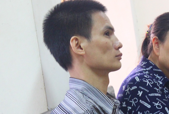 Nguoi bi buoc toi hiep dam tre phan cung hinh anh