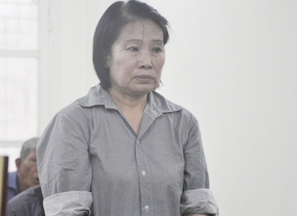 Lua nhieu ty dong cua nguoi quen, nu thac si linh 16 nam tu hinh anh