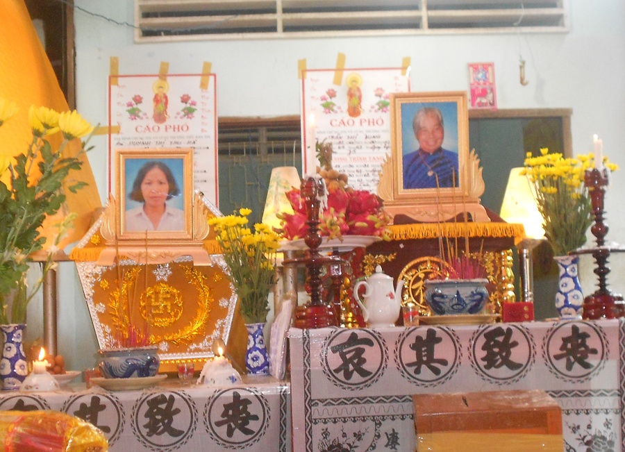Ga con re vo luong, xuong tay tham sat ca gia dinh vo hinh anh