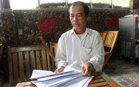 Cha 12 nam oan khien, con phai doi ca ho hinh anh