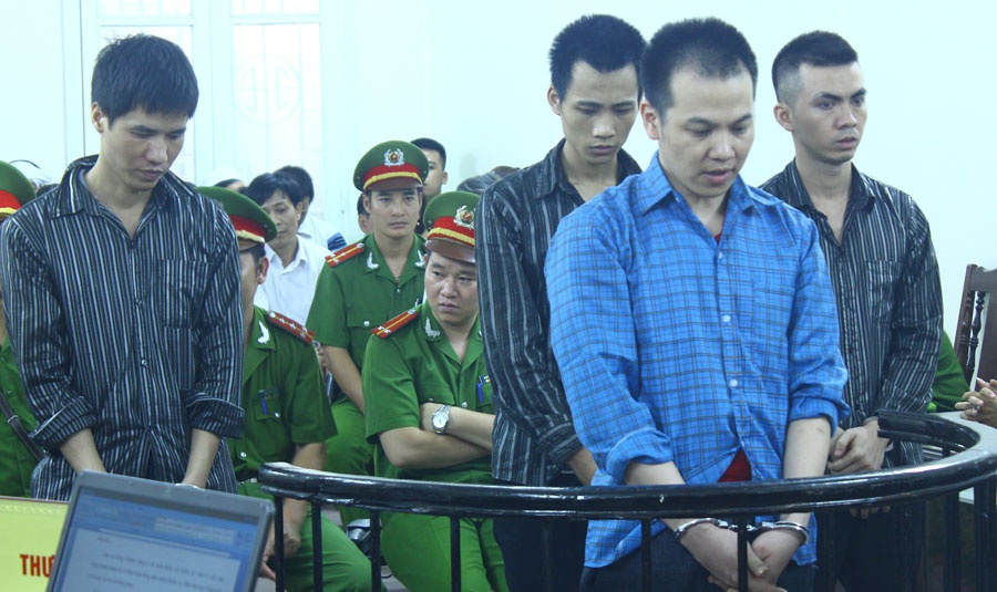 Cuu cong an xa danh chet nguoi linh an cao nhat 17 nam tu hinh anh
