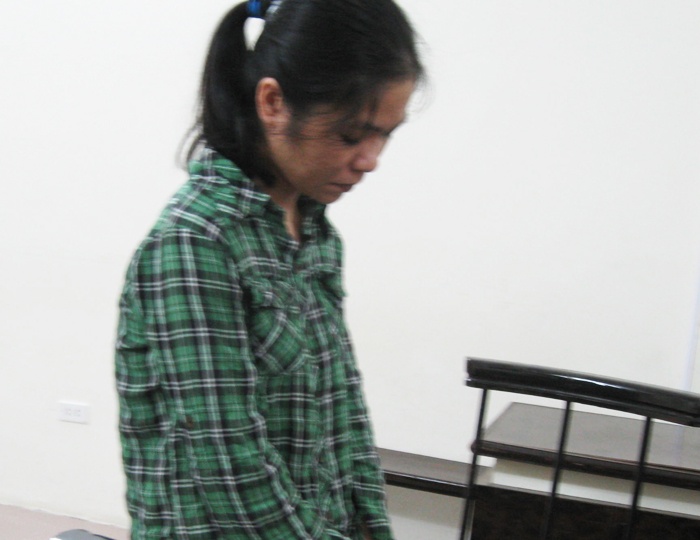 Lua 100 ty dong voi chieu buon sim dien thoai gia re hinh anh