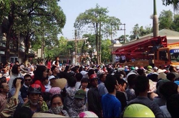 Can pham tu vong trong nha tam giu la do tu tu hinh anh