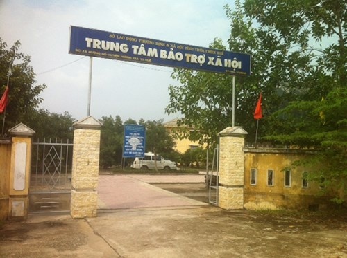 Xo xat giua bon benh nhan nu tam than, mot nguoi chet hinh anh