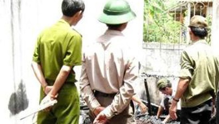 Khoi to ke toan xa dot phong lam viec hinh anh