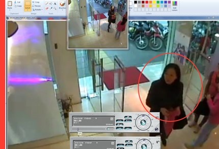 Vao shop thoi trang trom tui tien cua ba bau hinh anh