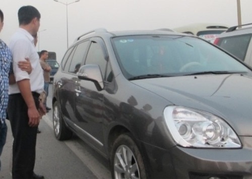 Vo Nguyen Manh Tuong co can cu doi duoc xe khong? hinh anh