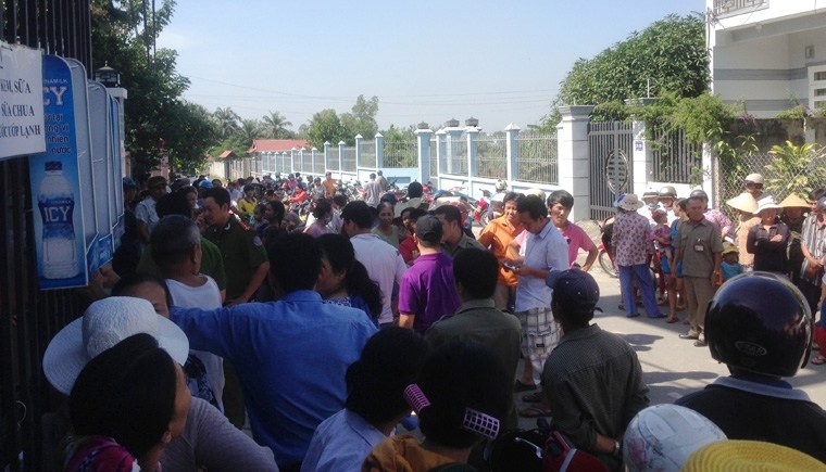 O nha mot minh, mot phu nu bi cuop giet hinh anh