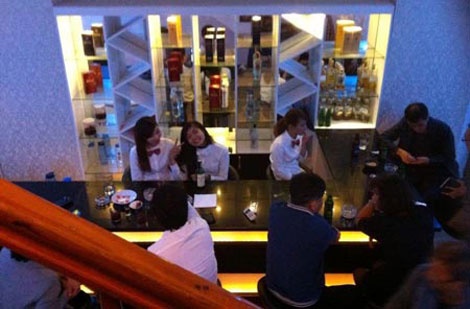 Choang vang nhung man thac loan cua 'oppa' Han Quoc o Ha Noi hinh anh