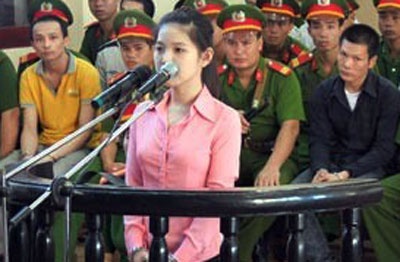 Goc khuat cua nhung 'kieu nu' dinh cham hinh anh