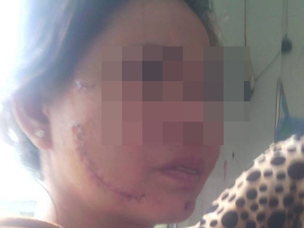 Ga dan ong ngay xin ngon ngot tien, dem vac dao 'day vo' hinh anh