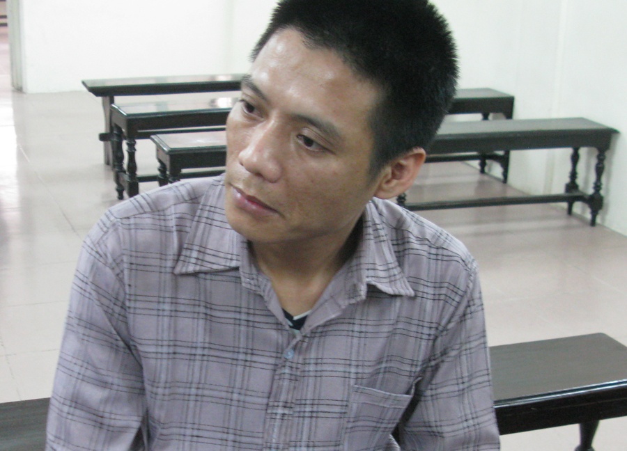 Nguoi bi huy hoai nhan sac ke toi chong tai toa hinh anh