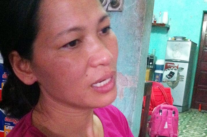 Ba chu cua hang ke lai phut quat nga ten cuop tung di tu hinh anh