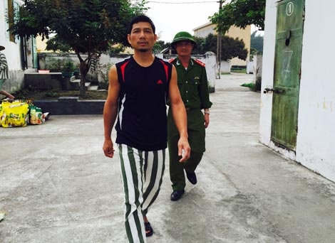 Ke mang 2 lenh truy na, tung la dan em Dung 'ha' sa luoi hinh anh