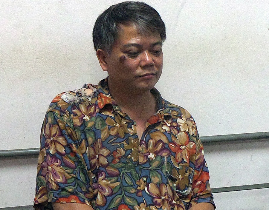 Bat nghi can sat hai nu giam doc tai nha rieng hinh anh