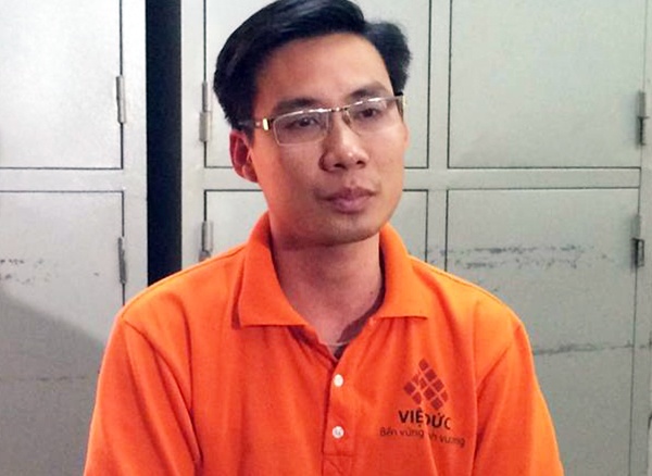 Dap vo hon 300 bat huong khi niu keo tinh cam bat thanh hinh anh
