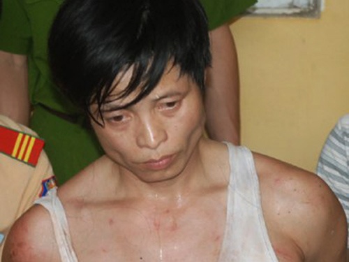 Ong trum duong day mua ban 228 banh heroin hau toa hinh anh