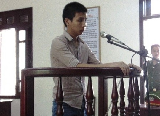 24 nam tu cho ke danh da man be gai 14 tuoi trong dem hinh anh