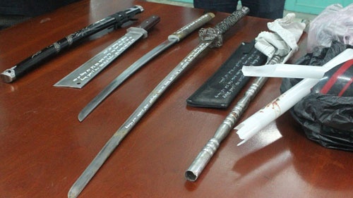 Ngoi tu sau vu cua kinh phong bi vo hinh anh