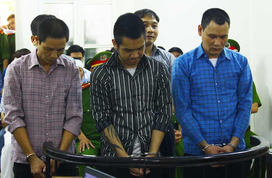 Cuu Pho ban to chuc Quan uy Cau Giay linh 12 nam tu hinh anh