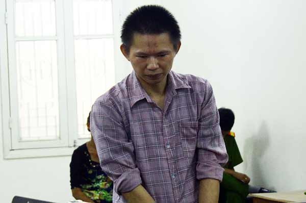 Ga tho xay bop co ba chu nha nghi luc rang sang hinh anh