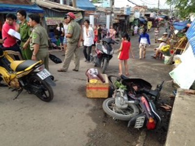 Truy sat tren duong An Duong Vuong, 2 thanh nien tu vong hinh anh