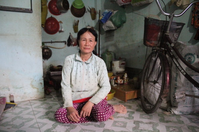 Nguoi me co 3 con trai cung linh an giet nguoi hinh anh