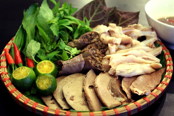 Ke dam chet sep sau bua ruou long nhan an chung than hinh anh