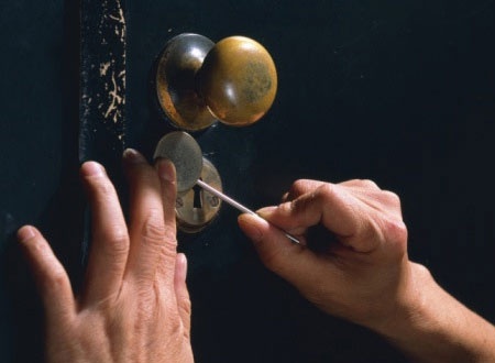 14 tuoi thuc hien hon... 40 vu trom cap hinh anh