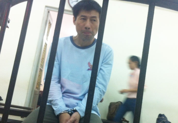 Bi hai vu an cuop tiem vang vi muon duoc ve nuoc hinh anh