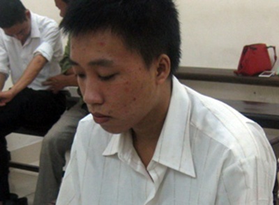 'Bi cao khong lam toi vi Thu chua den tuoi lay chong' hinh anh