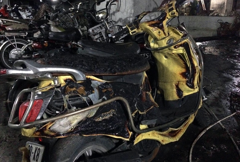 Hon 300 xe may bi thieu rui o chung cu co duoc boi thuong? hinh anh