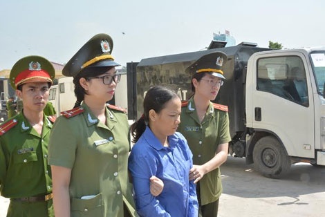 Xet xu so tham giai doan 2 duong day 5.346 banh heroin hinh anh