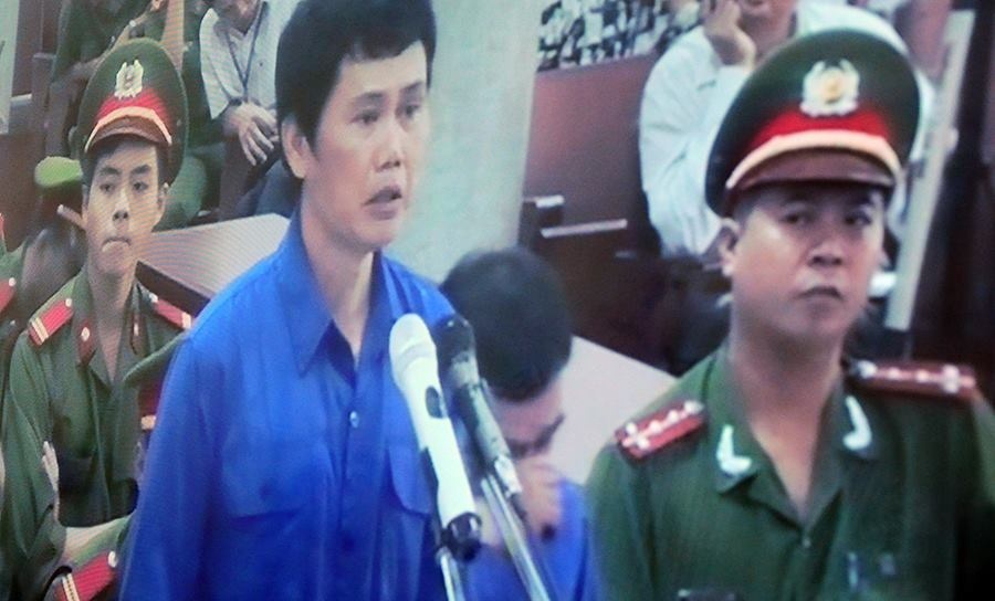 Bị cáo Phạm Hải Bằng nói lời sau cùng tại phiên xử. Ảnh: Đỗ Mến.