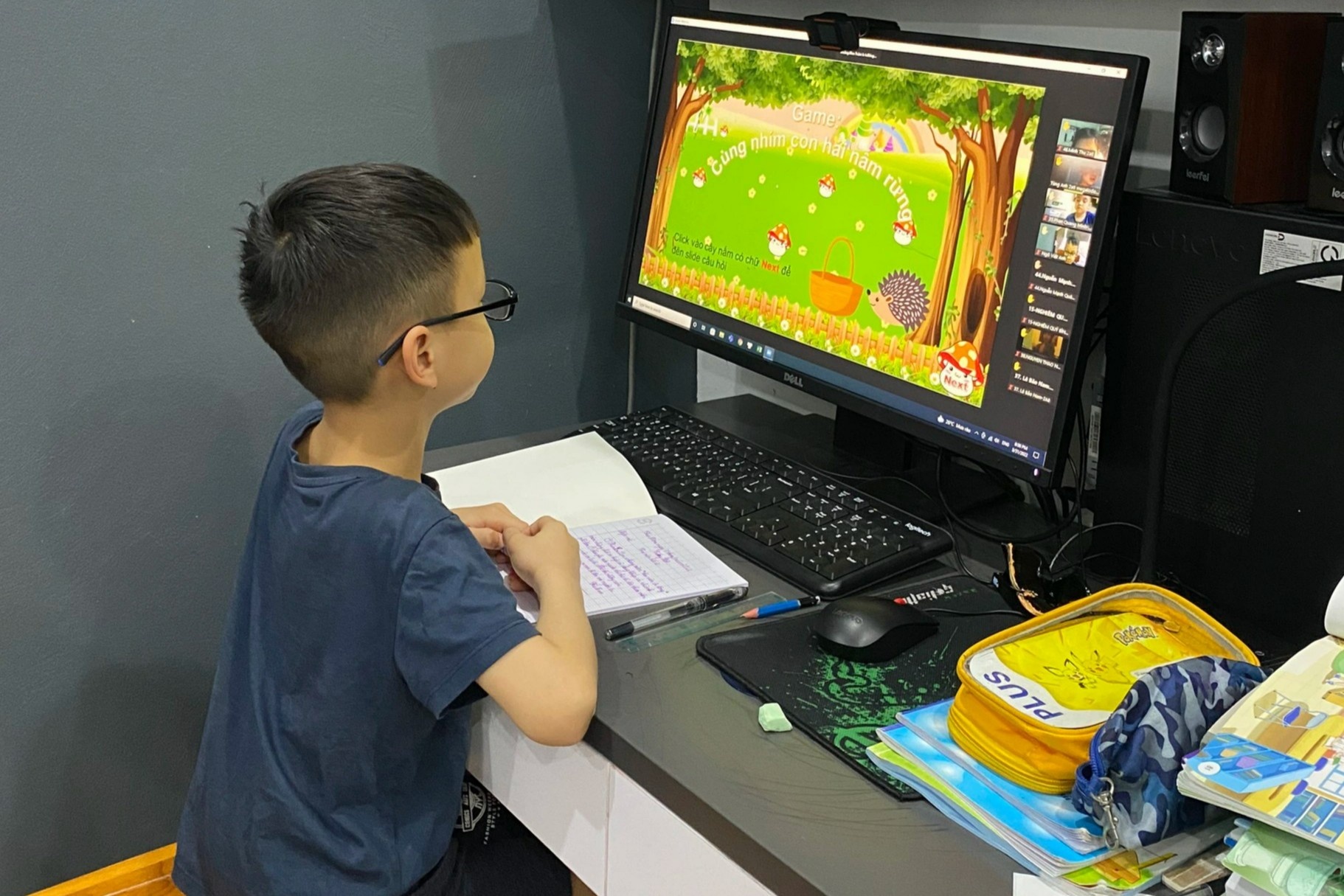 Tre cham noi, hay cau gat vi o nha thoi gian dai hinh anh