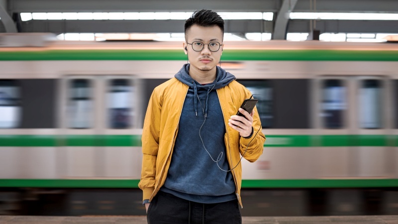 Bo viec luong nghin USD anh 1