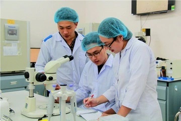Chi tieu tuyen sinh khoi y duoc tai 12 dai hoc hinh anh