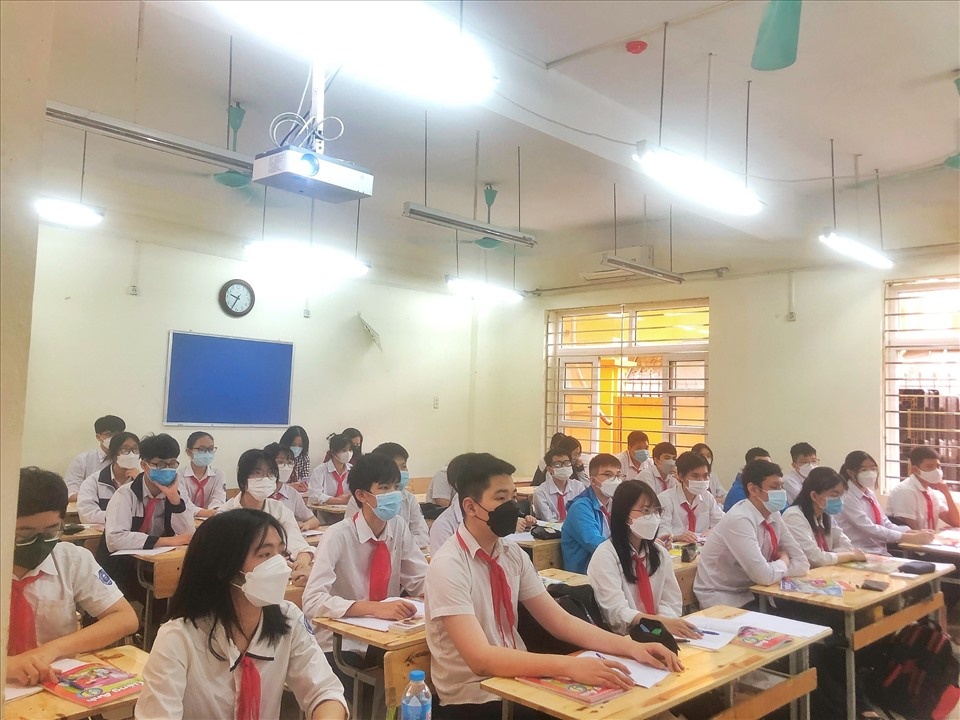 Các trường Hà Nội học bù vào kỳ nghỉ hè ảnh 1 Cac truong Ha Noi hoc bu vao ky nghi he anh 1