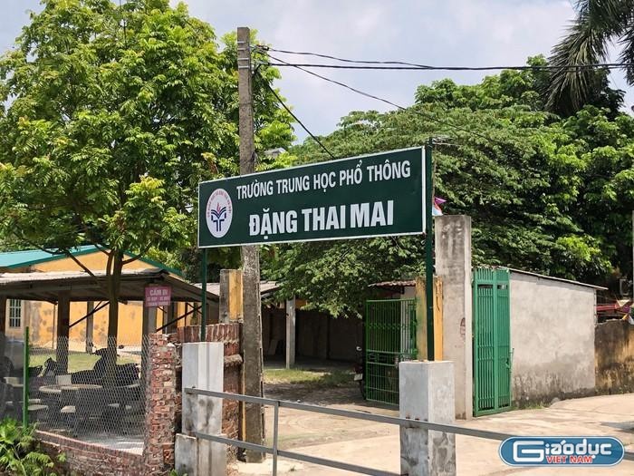 Hieu truong tro lai lam viec anh 1