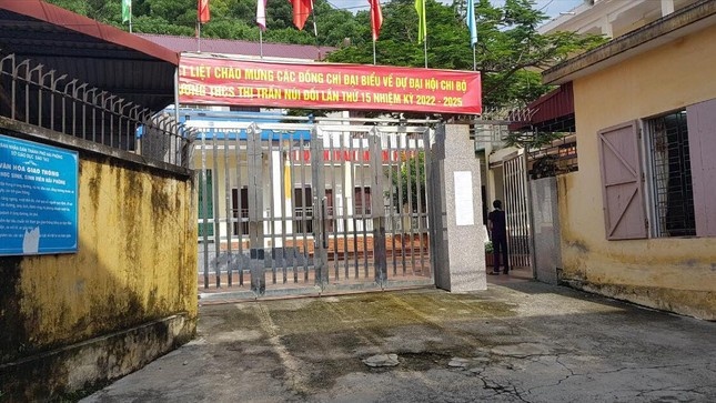 Thu tiền làm hồ sơ vào lớp 6 ở Hải Phòng ảnh 1 Thu tien lam ho so vao lop 6 o Hai Phong anh 1