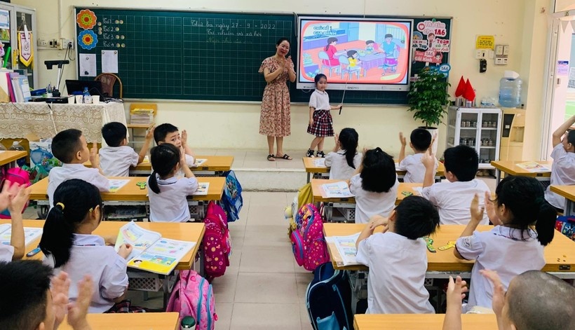 Nhieu giao vien nghi viec anh 2